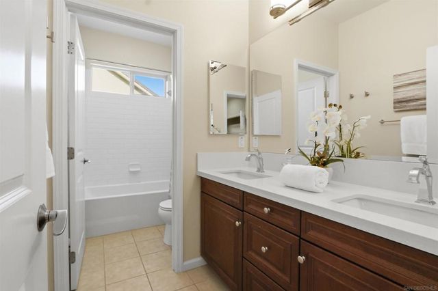 6741 Golden Glen Ln, San Diego, CA 92126