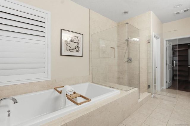 6741 Golden Glen Ln, San Diego, CA 92126