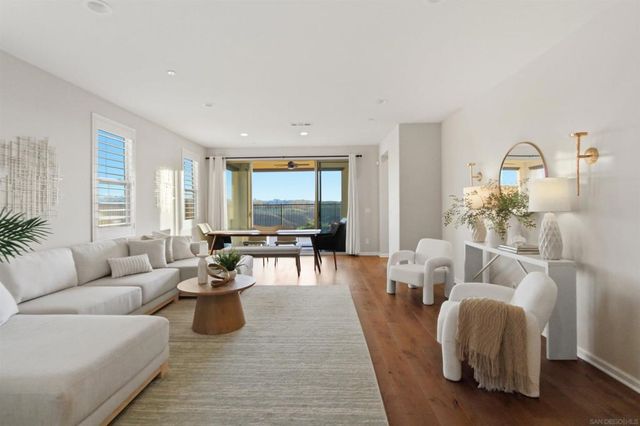 6741 Golden Glen Ln, San Diego, CA 92126