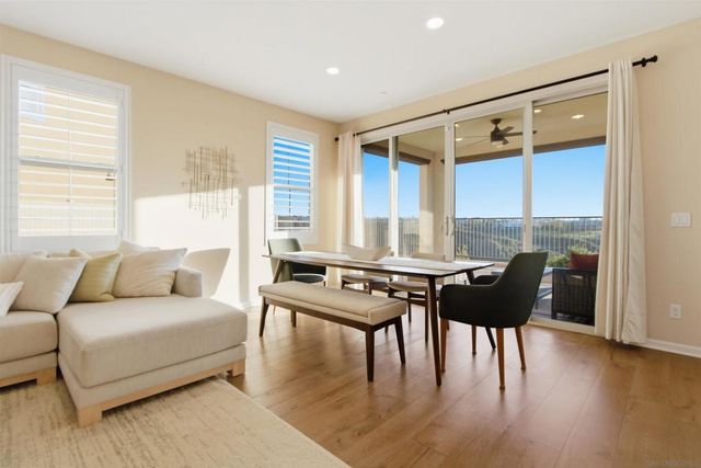 6741 Golden Glen Ln, San Diego, CA 92126