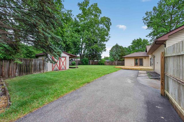 5580 Tamarix Lane, Saginaw, MI 48603