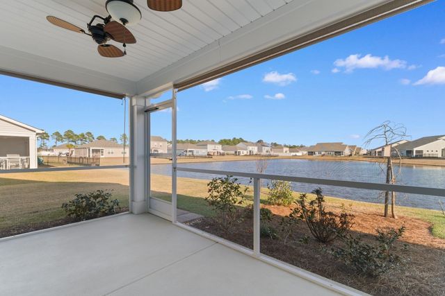 734 Eastridge Dr., Conway, SC 29526