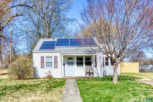 124 Mayflower Street, West Hartford, CT 06110