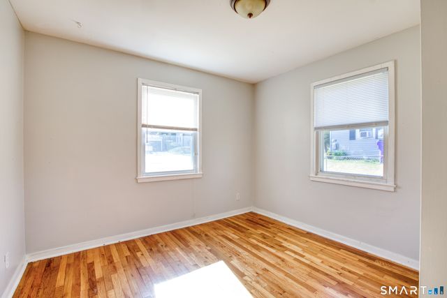 124 Mayflower Street, West Hartford, CT 06110