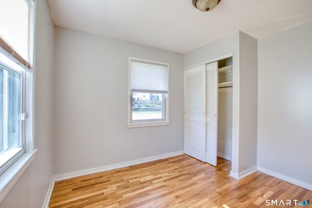124 Mayflower Street, West Hartford, CT 06110