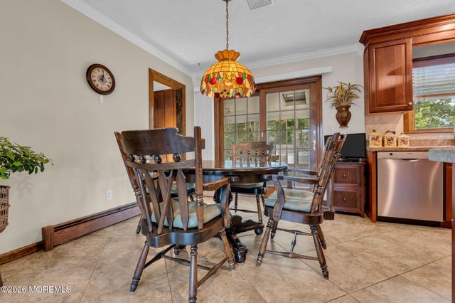 62 Garden Avenue, Brick, NJ 08724