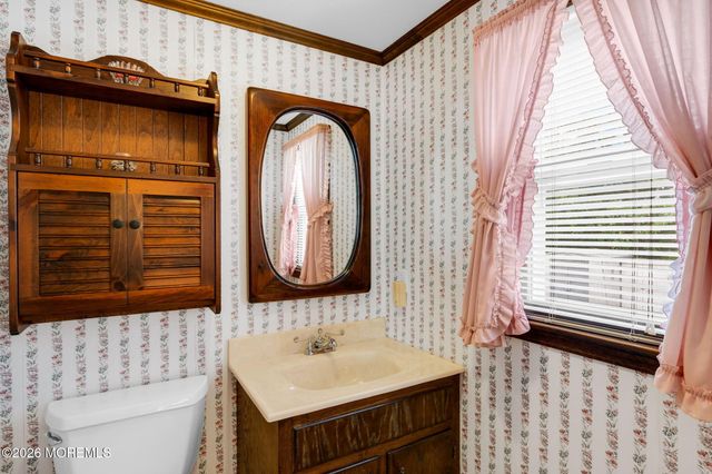 62 Garden Avenue, Brick, NJ 08724