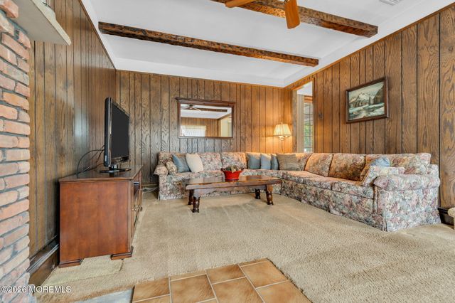 62 Garden Avenue, Brick, NJ 08724