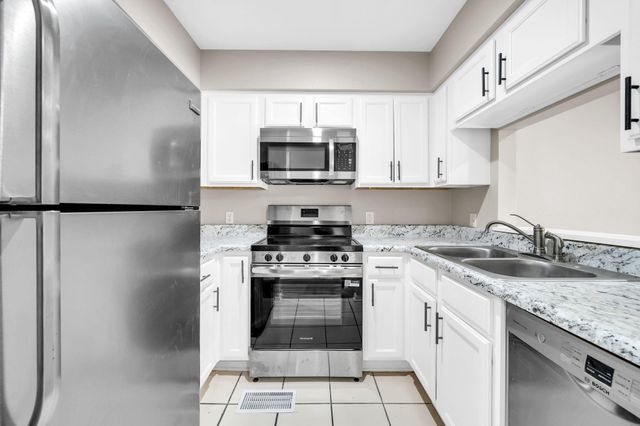 200 White Street 6, Niceville, FL 32578