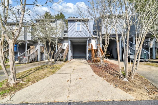 200 White Street 6, Niceville, FL 32578