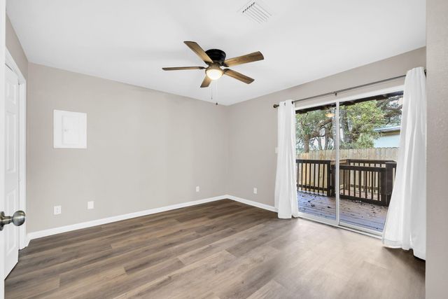 200 White Street 6, Niceville, FL 32578
