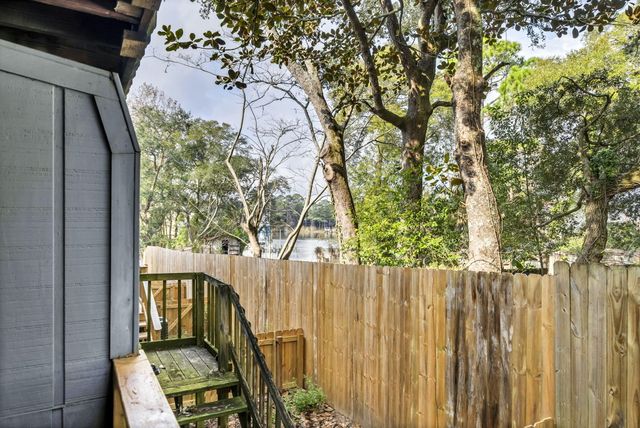 200 White Street 6, Niceville, FL 32578