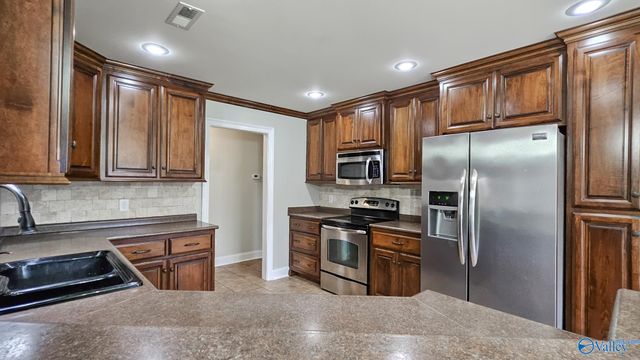 28212 Ferguson Lane, Toney, AL 35773