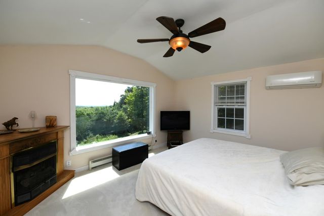 104 Johnny Cake Hill Lane, Readsboro, VT 05350