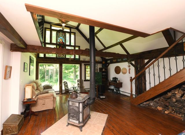 104 Johnny Cake Hill Lane, Readsboro, VT 05350