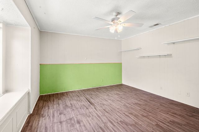 1006 Spring Street, Longview, TX 75604