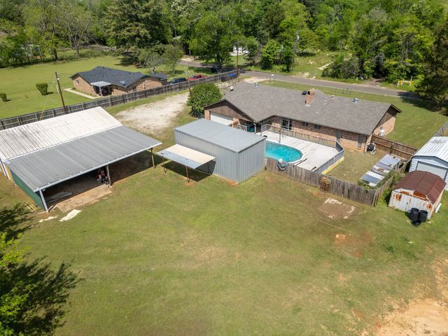1006 Spring Street, Longview, TX 75604