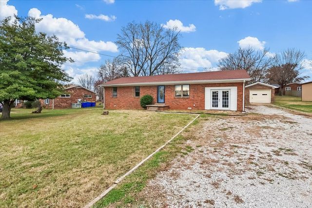 402 Yokley Dr, Franklin, KY 42134