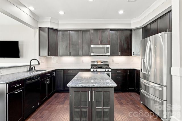 2507 Alyssa Lane, Charlotte, NC 28208