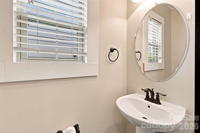 2507 Alyssa Lane, Charlotte, NC 28208