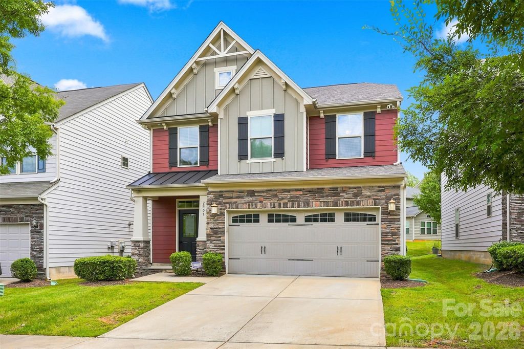 2507 Alyssa Lane, Charlotte, NC 28208