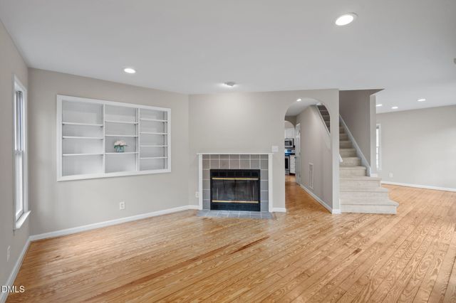 132 Creekview Circle, Carrboro, NC 27510