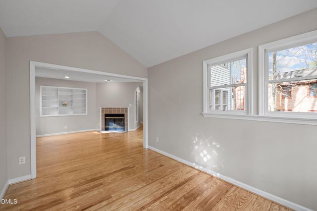 132 Creekview Circle, Carrboro, NC 27510