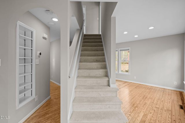 132 Creekview Circle, Carrboro, NC 27510