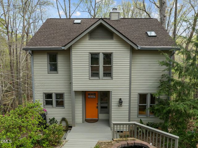 132 Creekview Circle, Carrboro, NC 27510