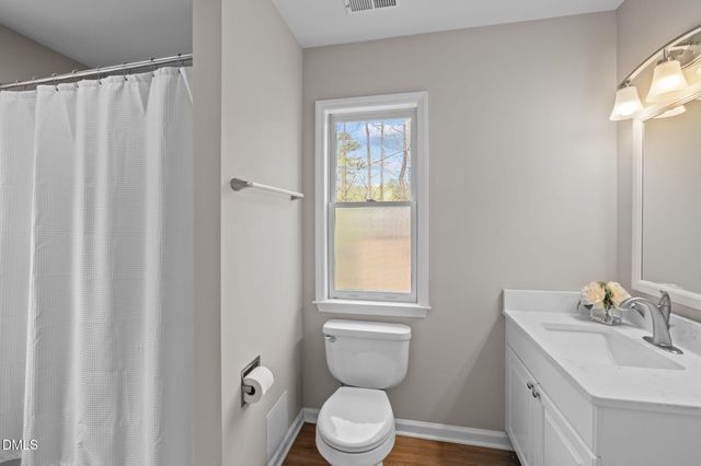 132 Creekview Circle, Carrboro, NC 27510