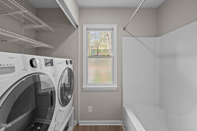 132 Creekview Circle, Carrboro, NC 27510