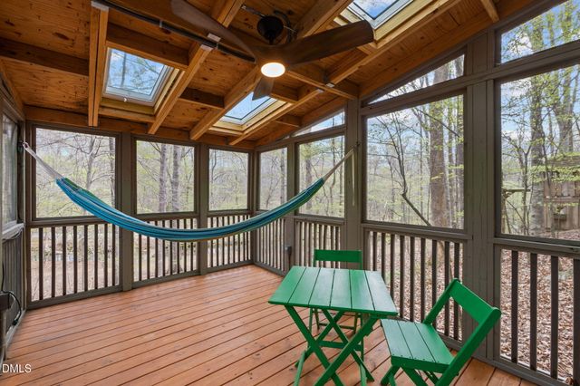 132 Creekview Circle, Carrboro, NC 27510