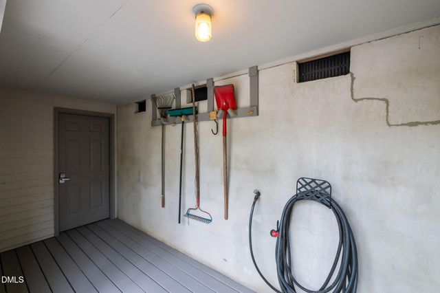 132 Creekview Circle, Carrboro, NC 27510