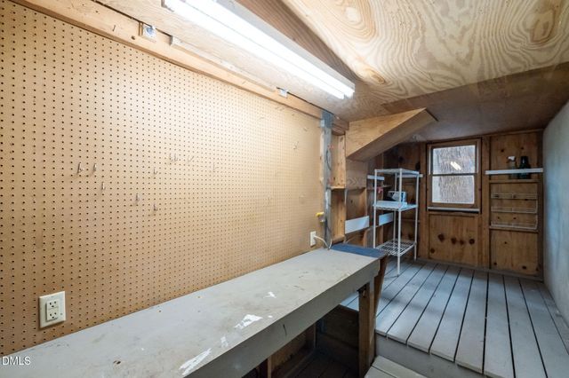 132 Creekview Circle, Carrboro, NC 27510