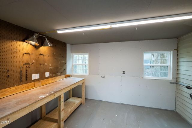 132 Creekview Circle, Carrboro, NC 27510