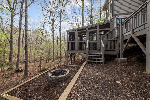 132 Creekview Circle, Carrboro, NC 27510