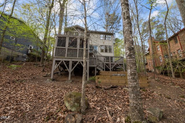 132 Creekview Circle, Carrboro, NC 27510