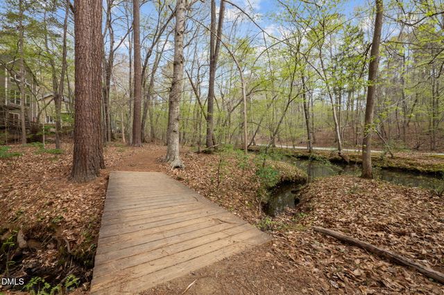 132 Creekview Circle, Carrboro, NC 27510