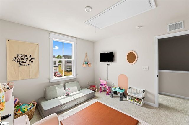 870 Cranbrook Drive, Woodruff, SC 29388