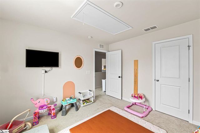 870 Cranbrook Drive, Woodruff, SC 29388