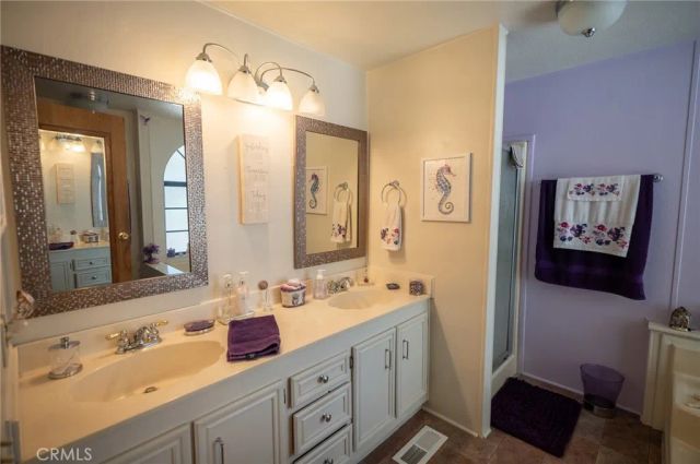 3945 Bradford 18, La Verne, CA 91750