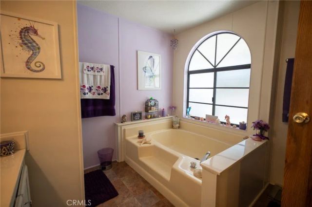 3945 Bradford 18, La Verne, CA 91750