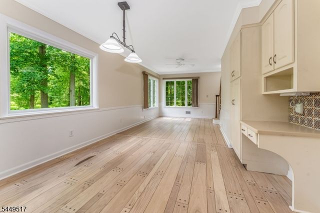 10 Campbells Brook Rd, Readington Twp., NJ 08889