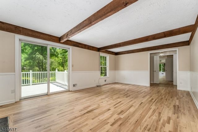 10 Campbells Brook Rd, Readington Twp., NJ 08889