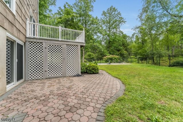 10 Campbells Brook Rd, Readington Twp., NJ 08889