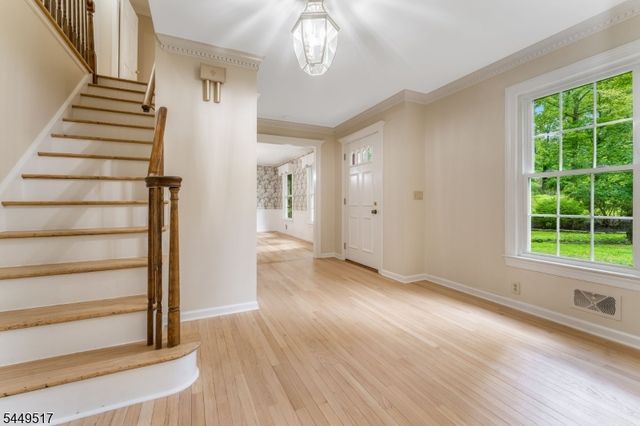 10 Campbells Brook Rd, Readington Twp., NJ 08889