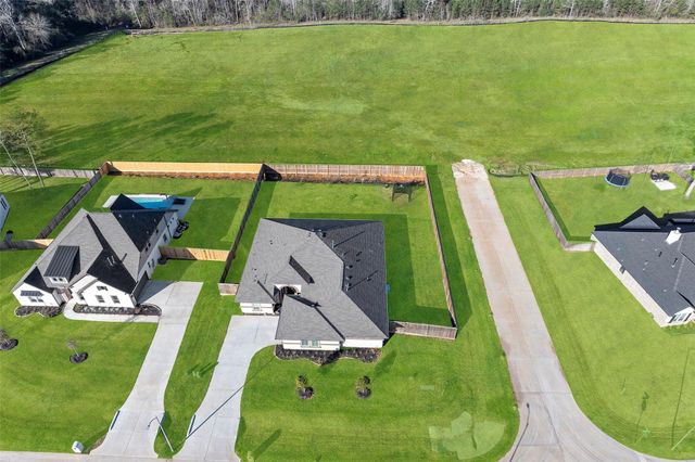 41015 Kimber Lane, Magnolia, TX 77354