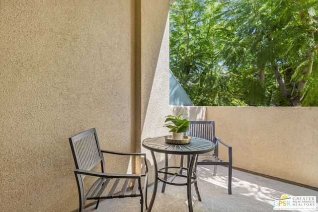 870 E Palm Canyon Drive 202, Palm Springs, CA 92264