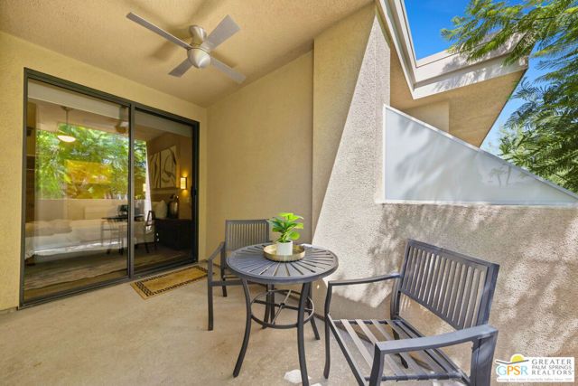 870 E Palm Canyon Drive 202, Palm Springs, CA 92264
