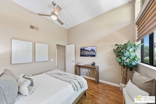 870 E Palm Canyon Drive 202, Palm Springs, CA 92264